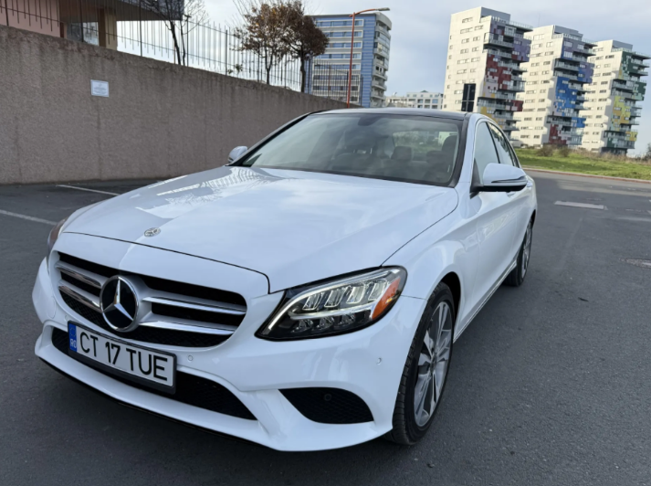 Mercedes-Benz C 300 9G-TRONIC — foto 3