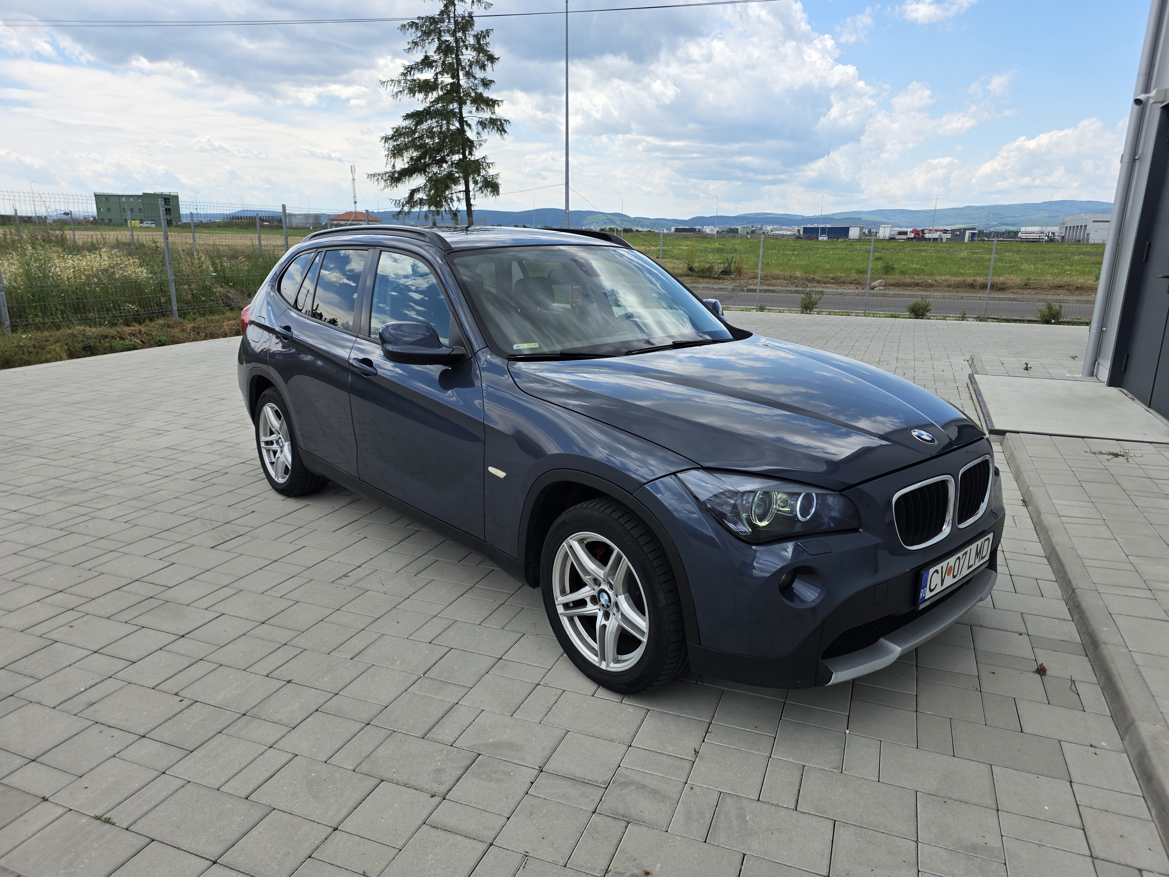 BMW X1 E84 X-DRIVE 2010 — foto 3