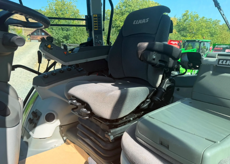Claas Arion 640 CIS — foto 2