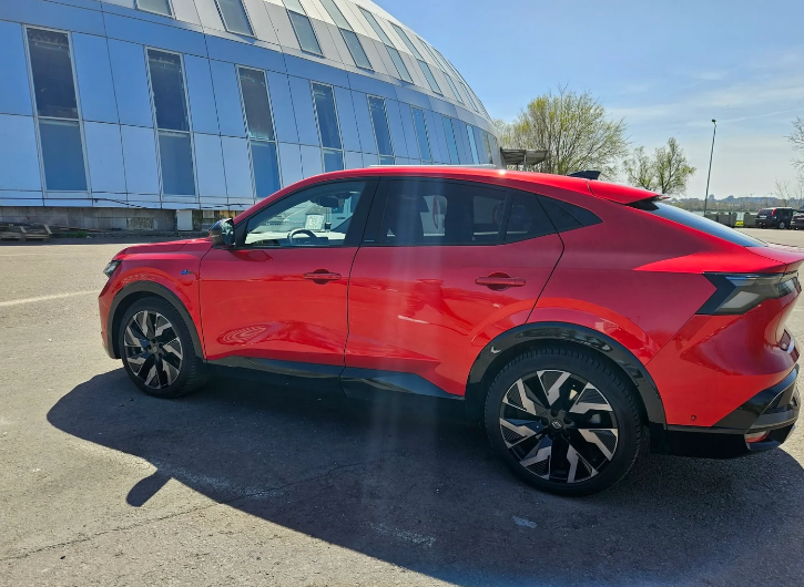 Renault Rafale E-Tech 200 HEV Esprit Alpine — foto 2