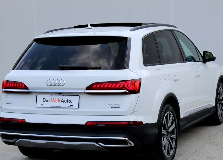 Audi Q7 3.0 45 TDI quattro Tiptronic MHEV Basic — foto 2