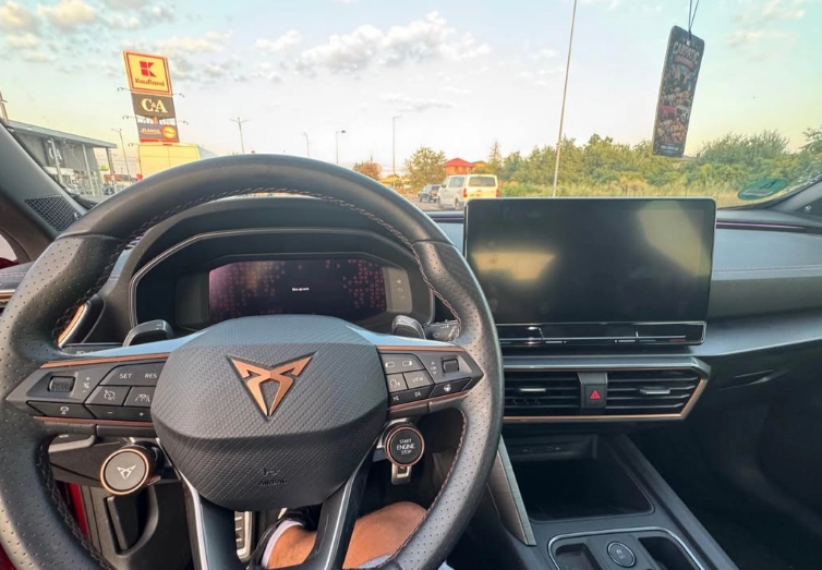 Cupra Formentor VZ 2.0 TSI 4DRIVE DSG — foto 3