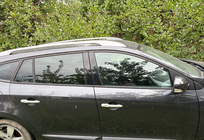Dezmembrez Renault Megane 1.4 tce benzina breack, se vinde pe piese sau intreg — foto 5