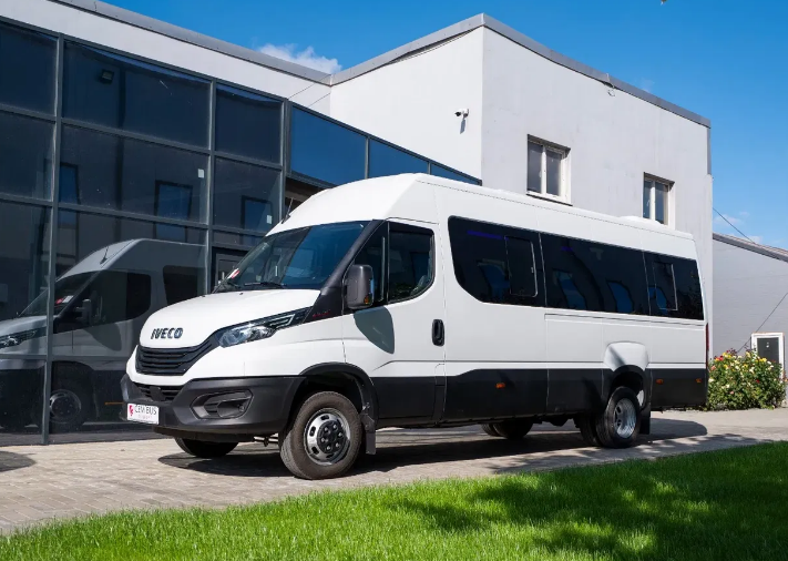Iveco IVECO Daily BUS 50C18H V 4100L ampatament, 19+1+1 locuri