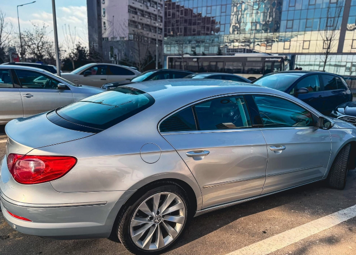 Volkswagen Passat CC 2.0 TDI DSG — foto 3
