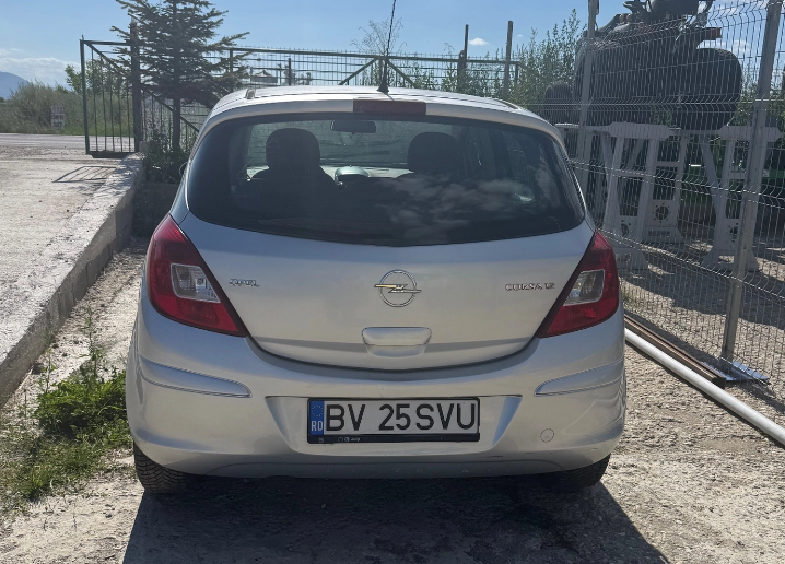 Opel Corsa — foto 4