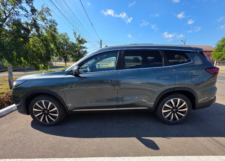Chery Tiggo 8 1.5 TGDI DHT PHEV Unique — foto 5