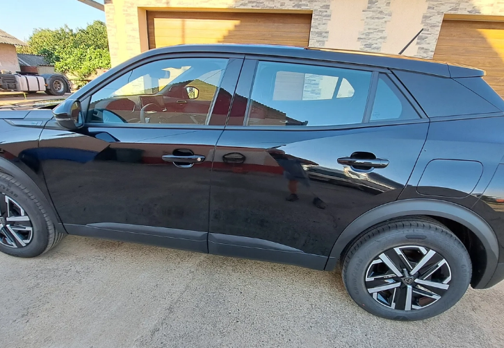 Peugeot 2008 136 Active — foto 3