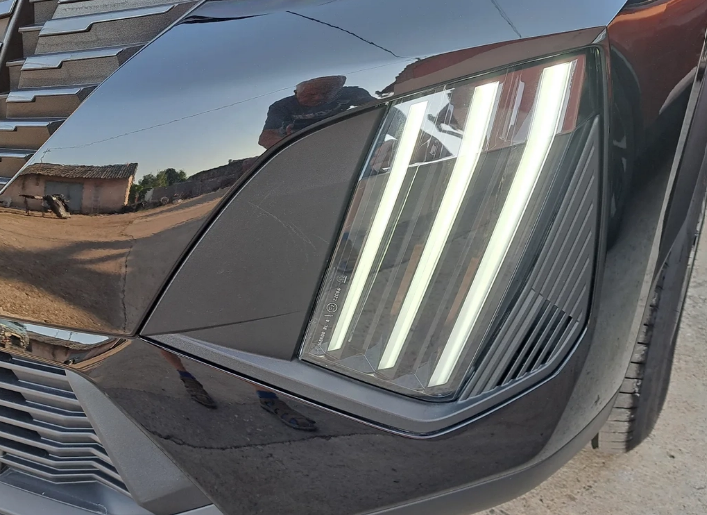 Peugeot 2008 136 Active — foto 4