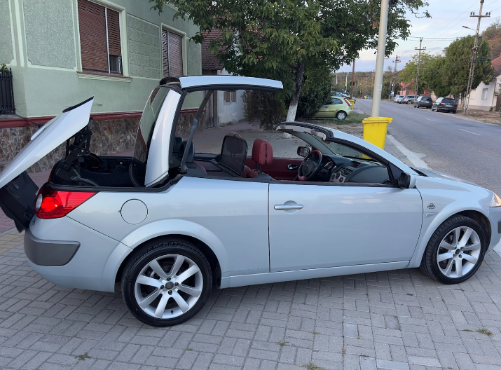 Renault Megane 1.9 dCi Coupe-Cabriolet Luxe Privilege
