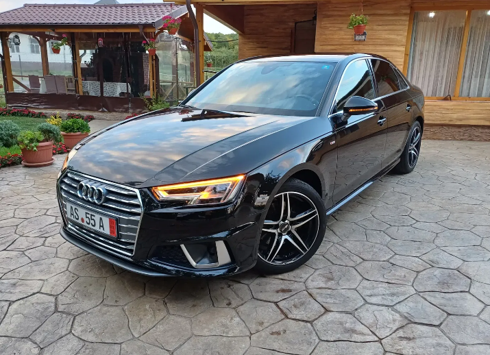 Audi A4 Limuzina 2.0 TDI ultra S tronic Design