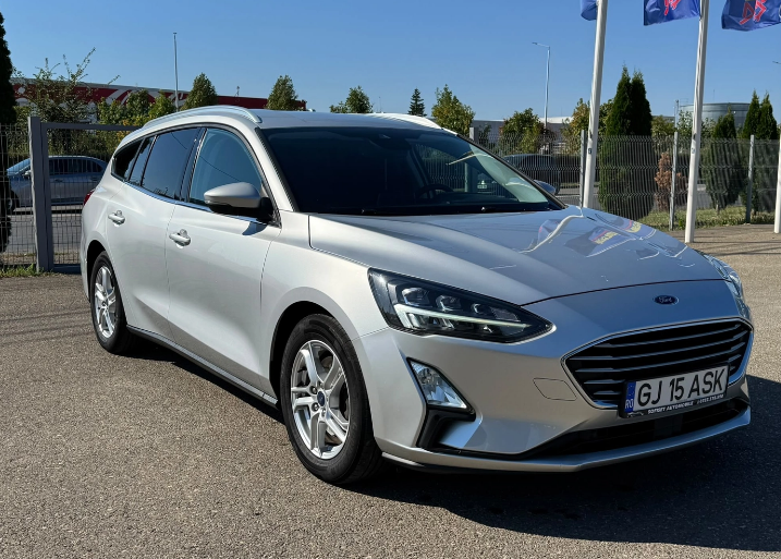 Ford Focus 2.0 EcoBlue Active Business — foto 2