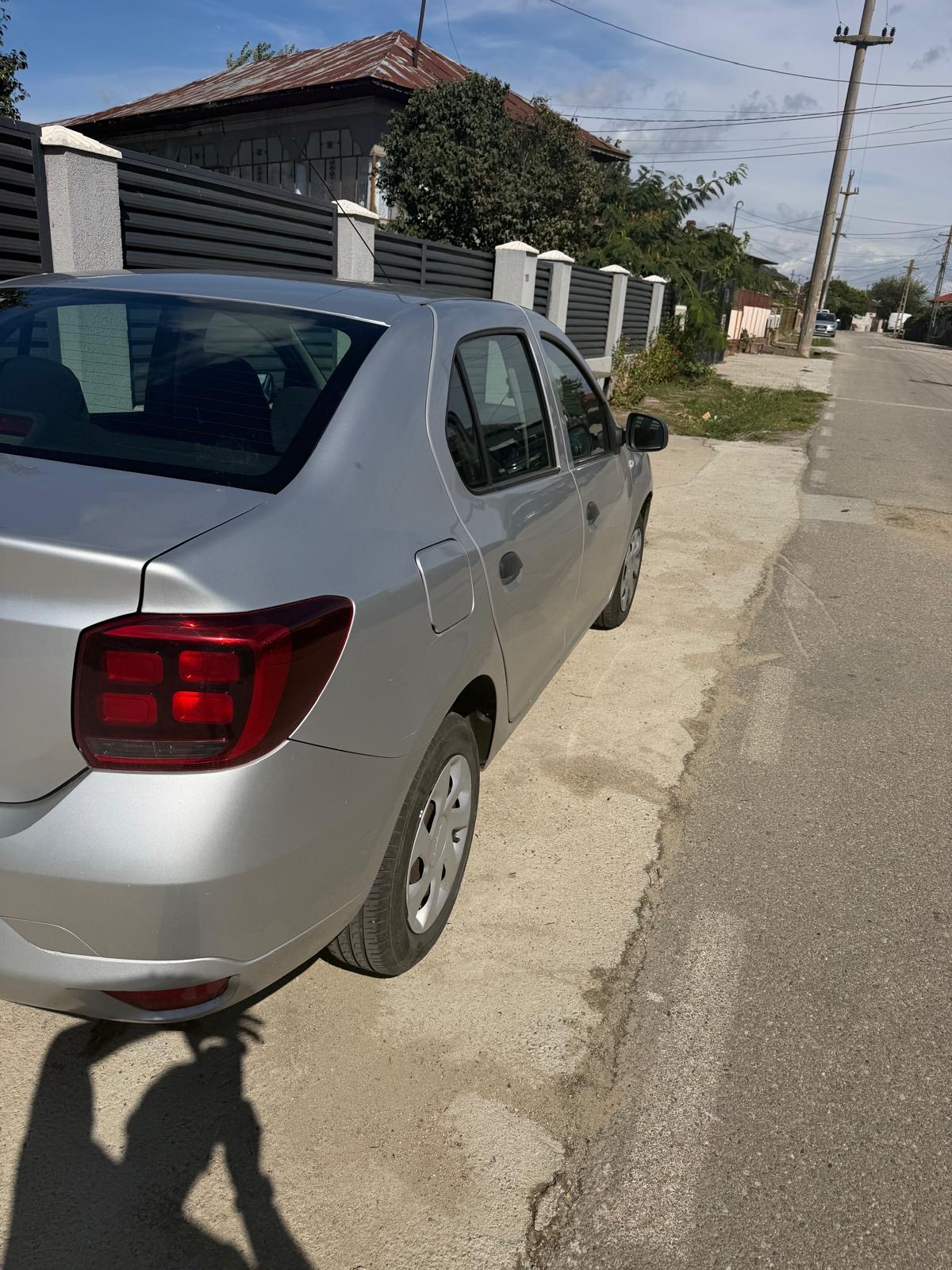 Dacia Logan — foto 4