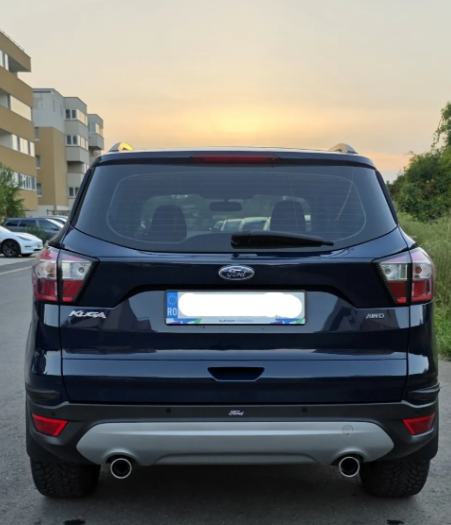 Ford Kuga — foto 5