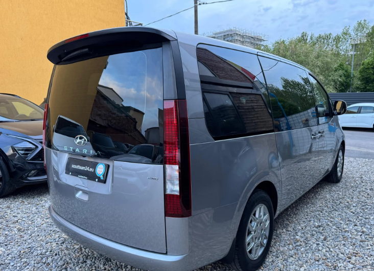 Hyundai Staria 2.2 CRDi Allrad Trend — foto 2