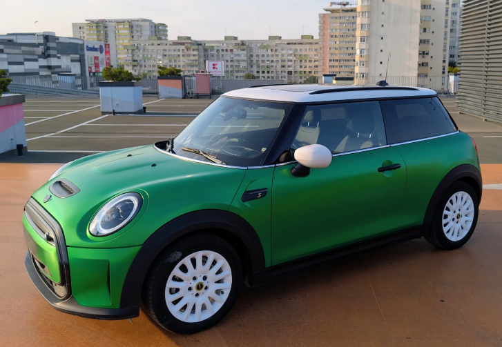 Mini Cooper SE — foto 2